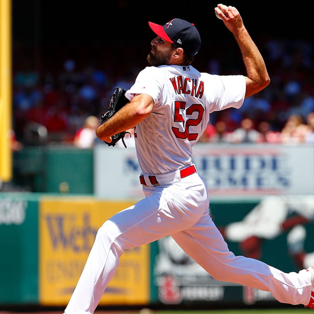 Wacha loses no-hit bid in 9th, Cardinals beat Pirates 5-0 