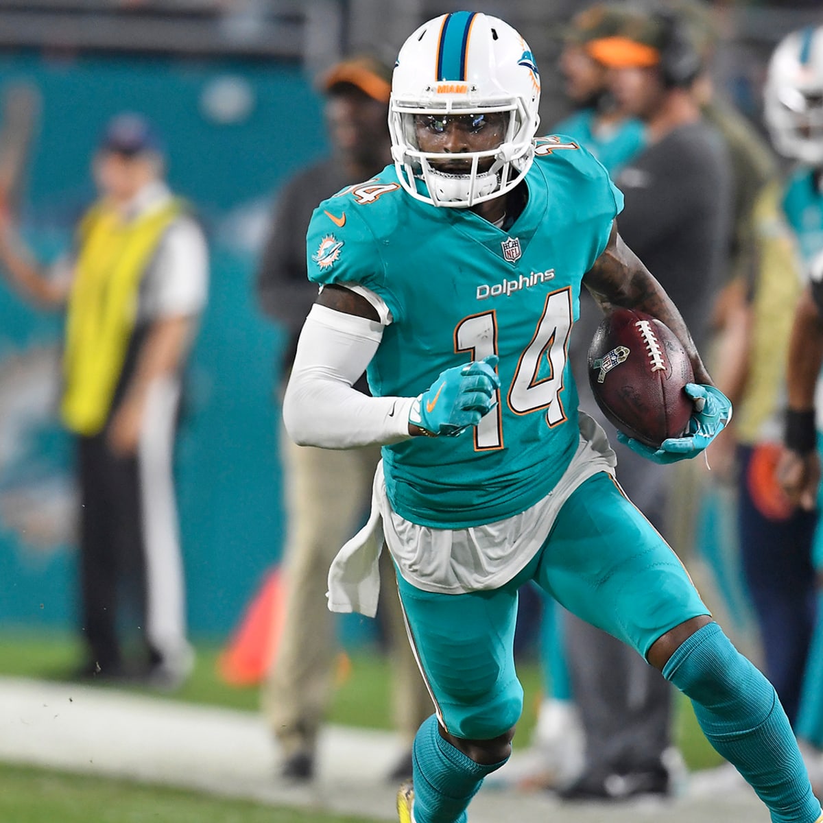 Jarvis Landry: Dolphins franchise tag Pro Bowl WR - Sports Illustrated