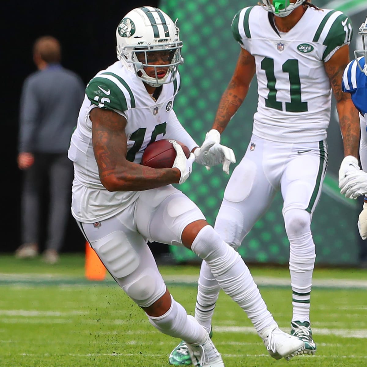 Jets release receiver Terrelle Pryor after six games