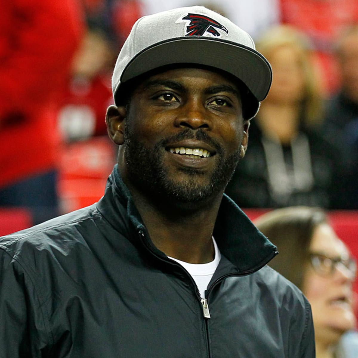 Michael Vick serving as coaching intern for Chiefs this season