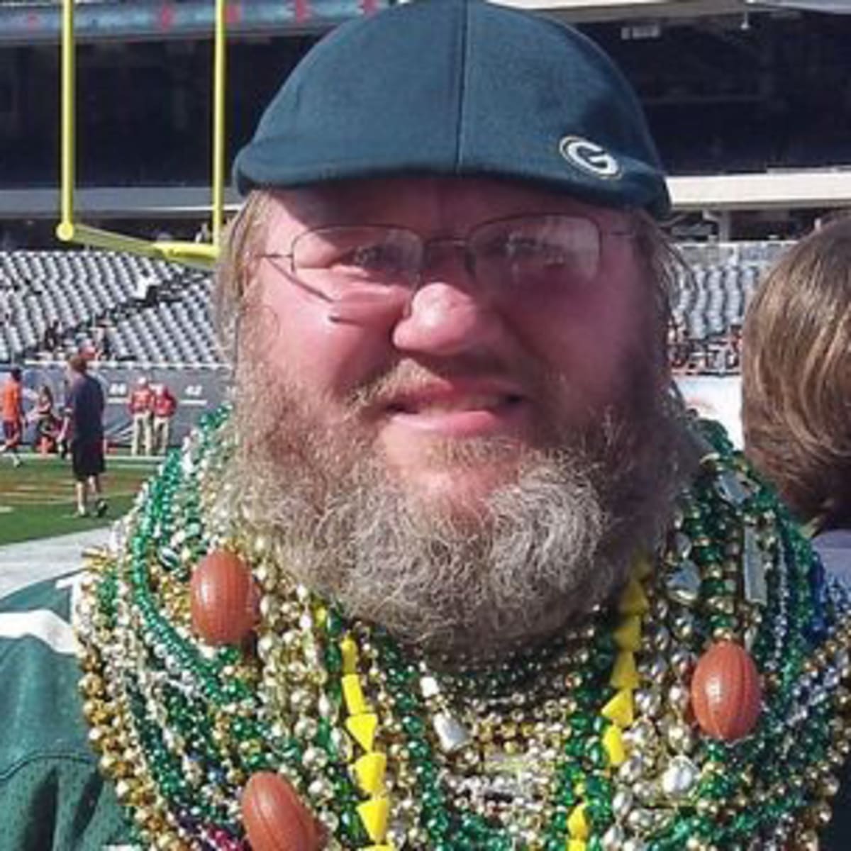 Green Bay fan loses bid to wear Packers gear on sidelines for Sunday's  Bears game in Chicago