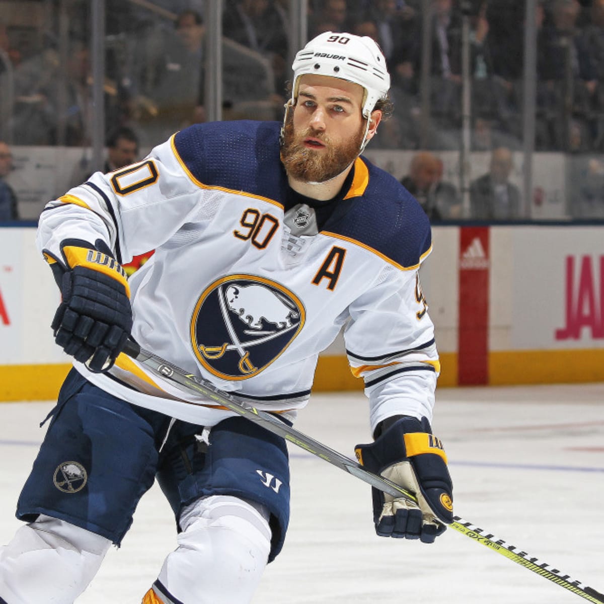Maple Leafs acquire Ryan O'Reilly from Blues in 3-team trade