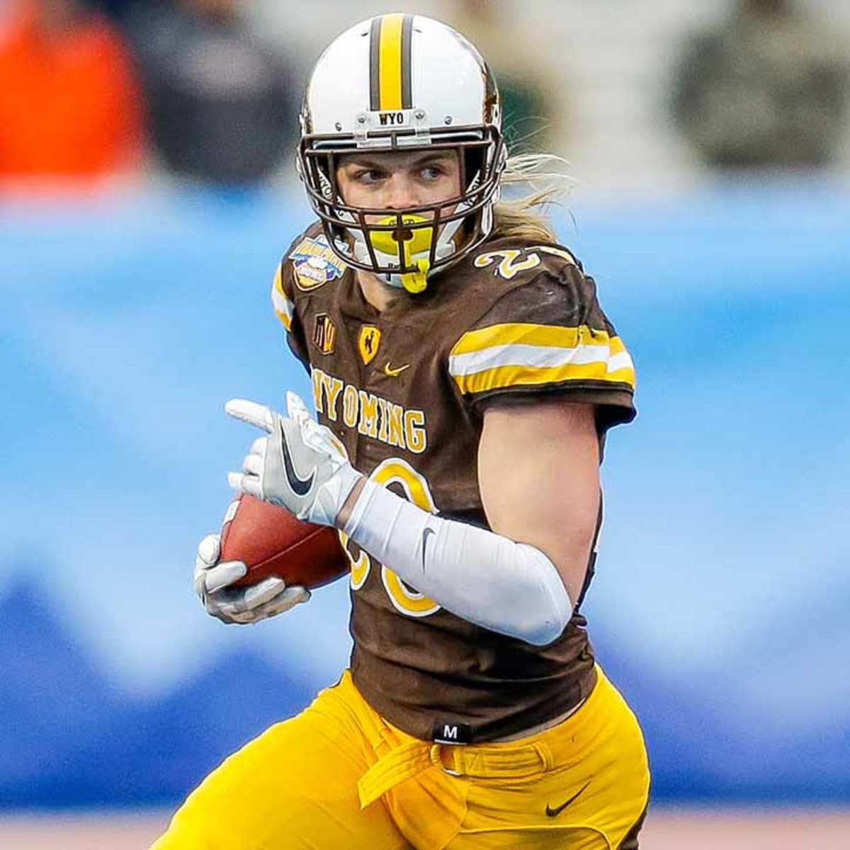 Former Wyoming Cowboy Andrew Wingard Shines In First NFL Start