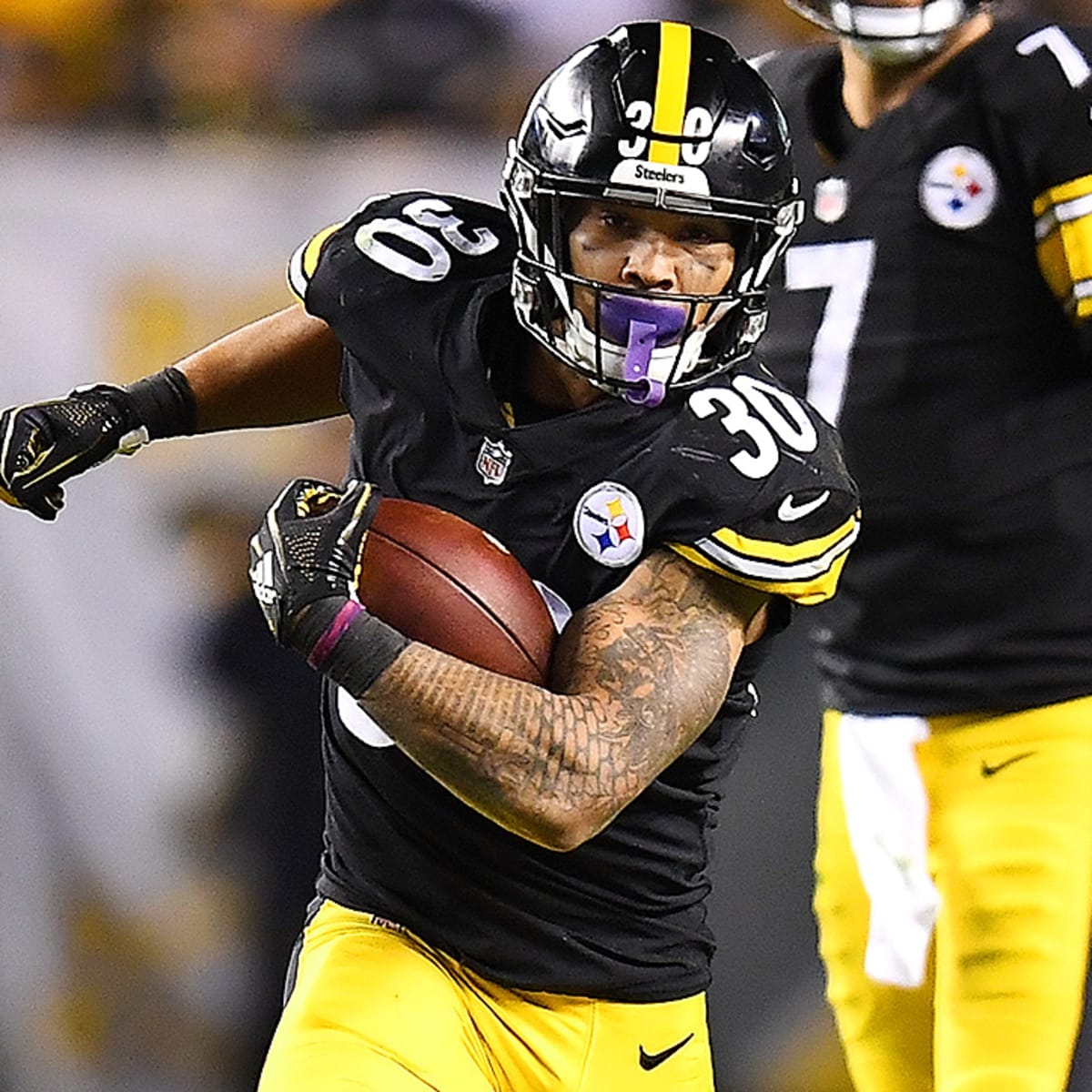 Fantasy Football: Sit James Conner vs Dallas Cowboys? PFF Says Yes