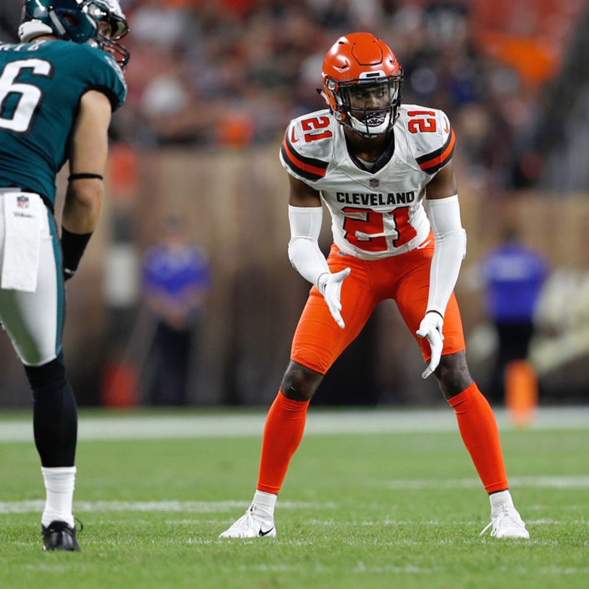 Browns' Denzel Ward picks up injury in final preseason game