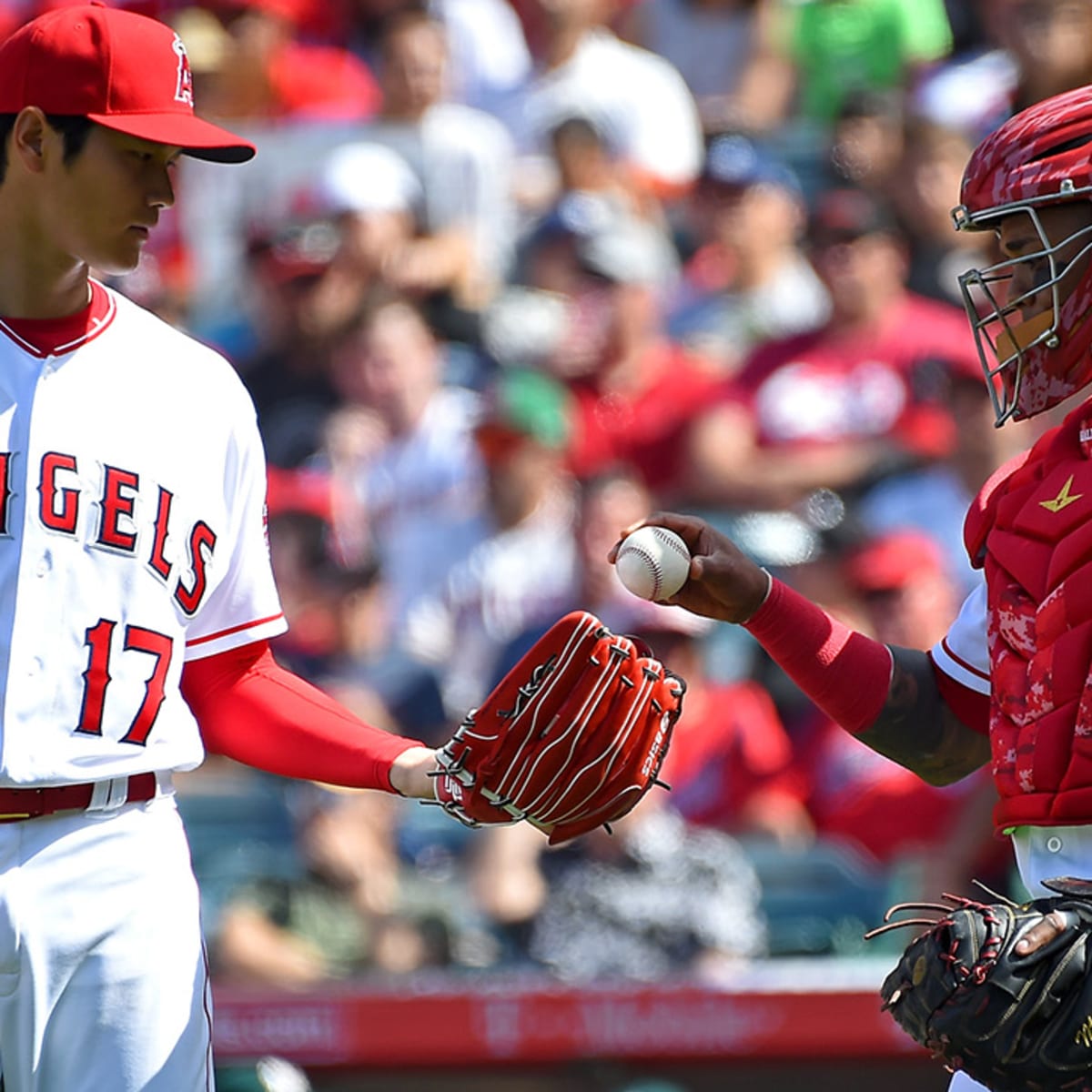 Martin Maldonado, Shohei Ohtani square off Sunday in friendly rivalry