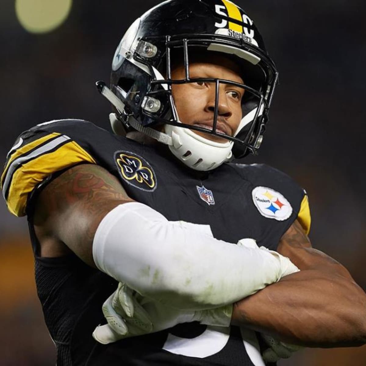 Pittsburgh Steelers linebacker Ryan Shazier regains feeling in his legs, NFL News