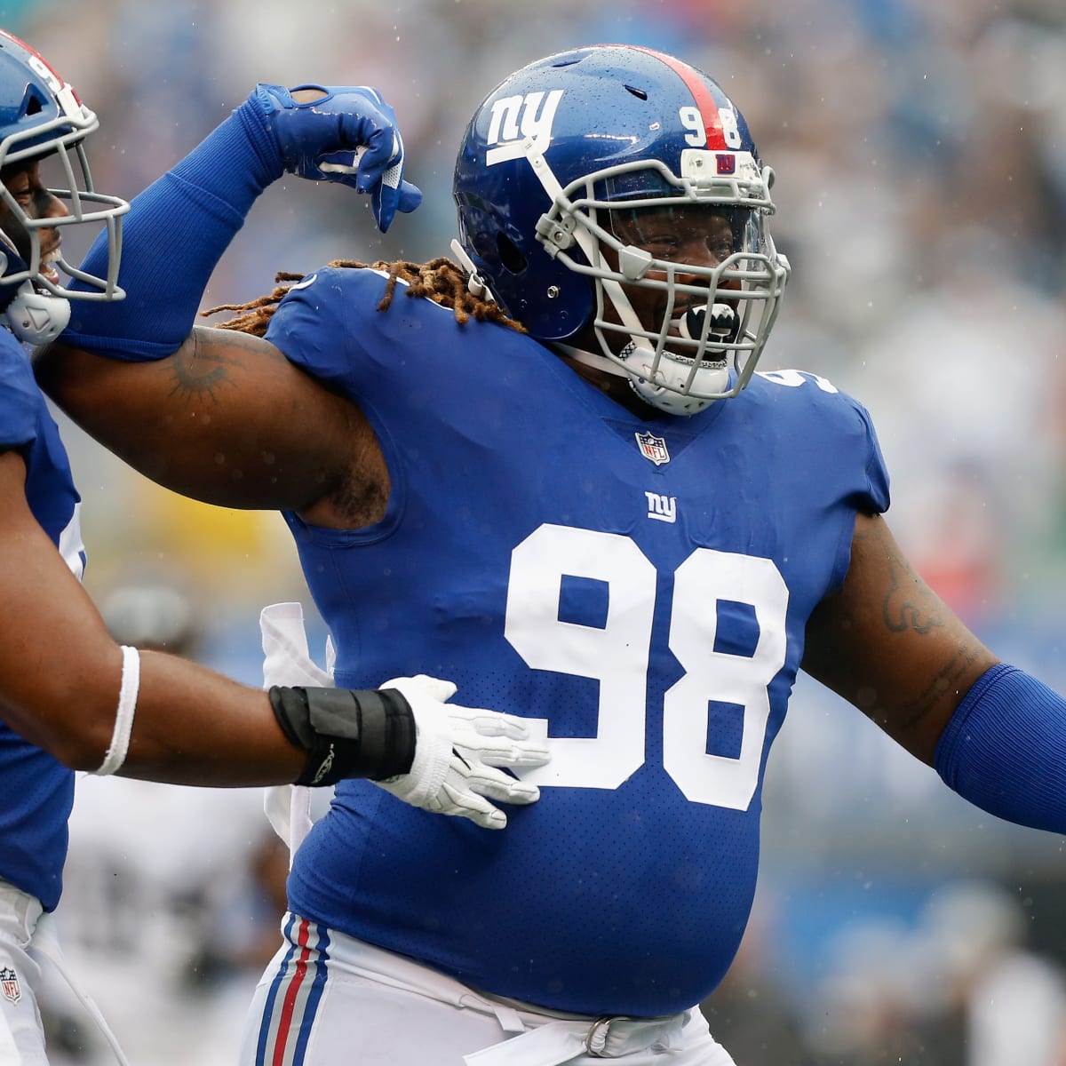 Giants defensive tackle Damon Harrison buys mom a house