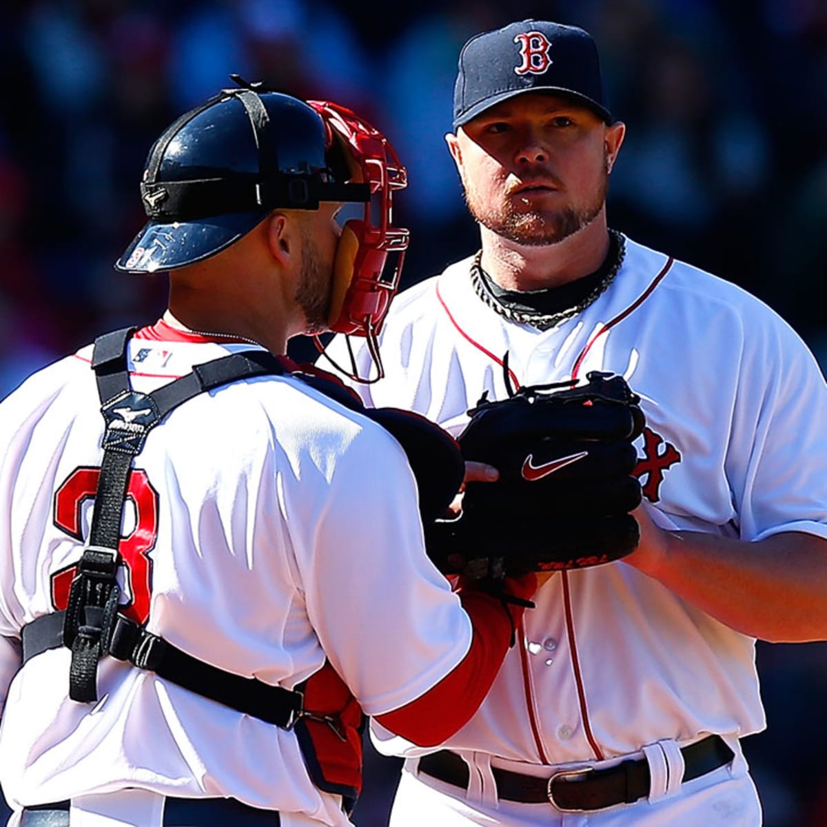 San Francisco Giants reportedly interested in former Chicago Cubs pitcher  Jon Lester