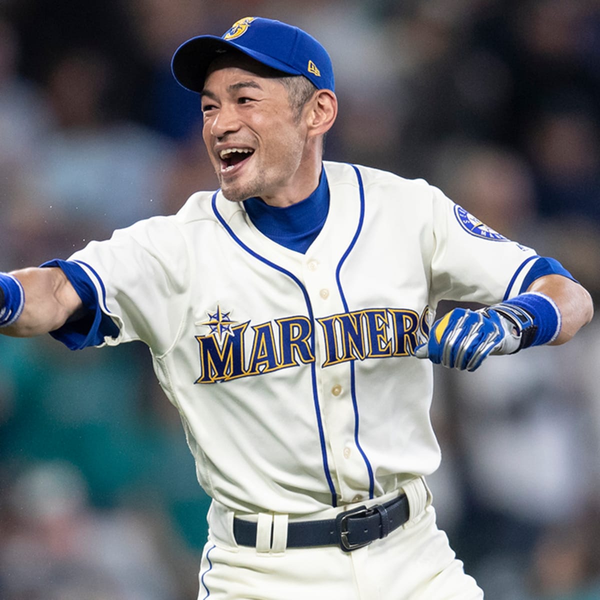 Mariners bring back 44-year-old Ichiro Suzuki