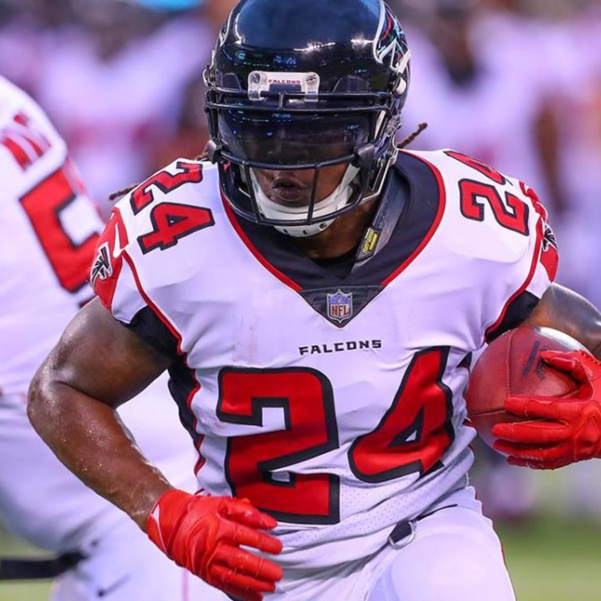 Falcons RB Devonta Freeman out vs. Panthers in Week 2 ( knee) - Sports  Illustrated