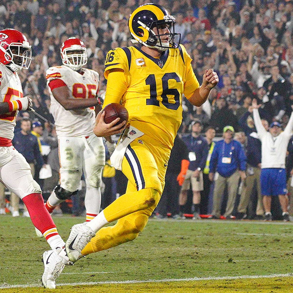Potential classic on Monday night in Chiefs-Rams, now in LA