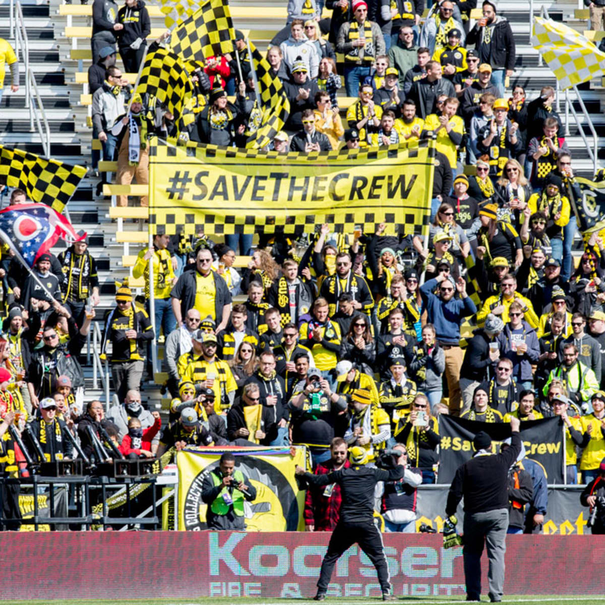 M.L.S. Reaches Agreement to Keep Crew in Columbus - The New York Times