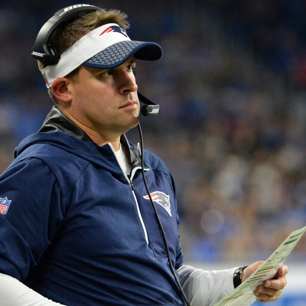 Colts-Patriots renew NFL rivalry smeared by McDaniels, DeflateGate.