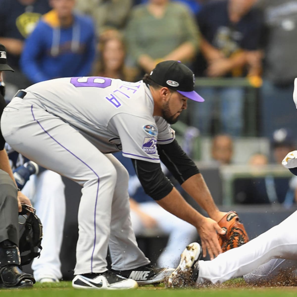 Rockies lose to Braves in extra innings, again, after Jhoulys