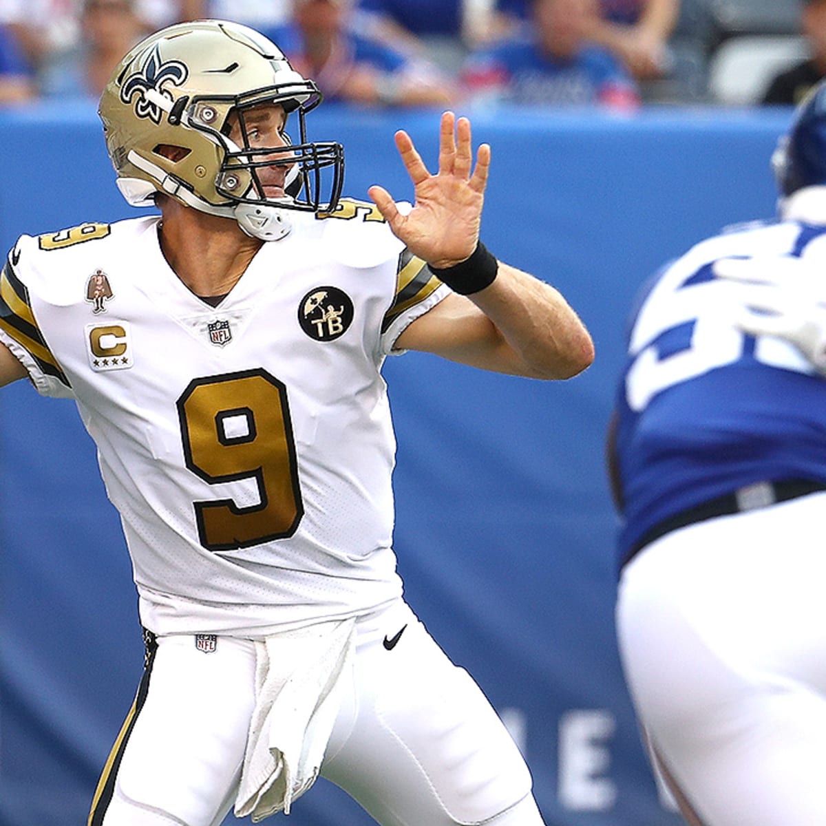 Drew Brees goes from Purdue underdog to NFL passing record for Saints.