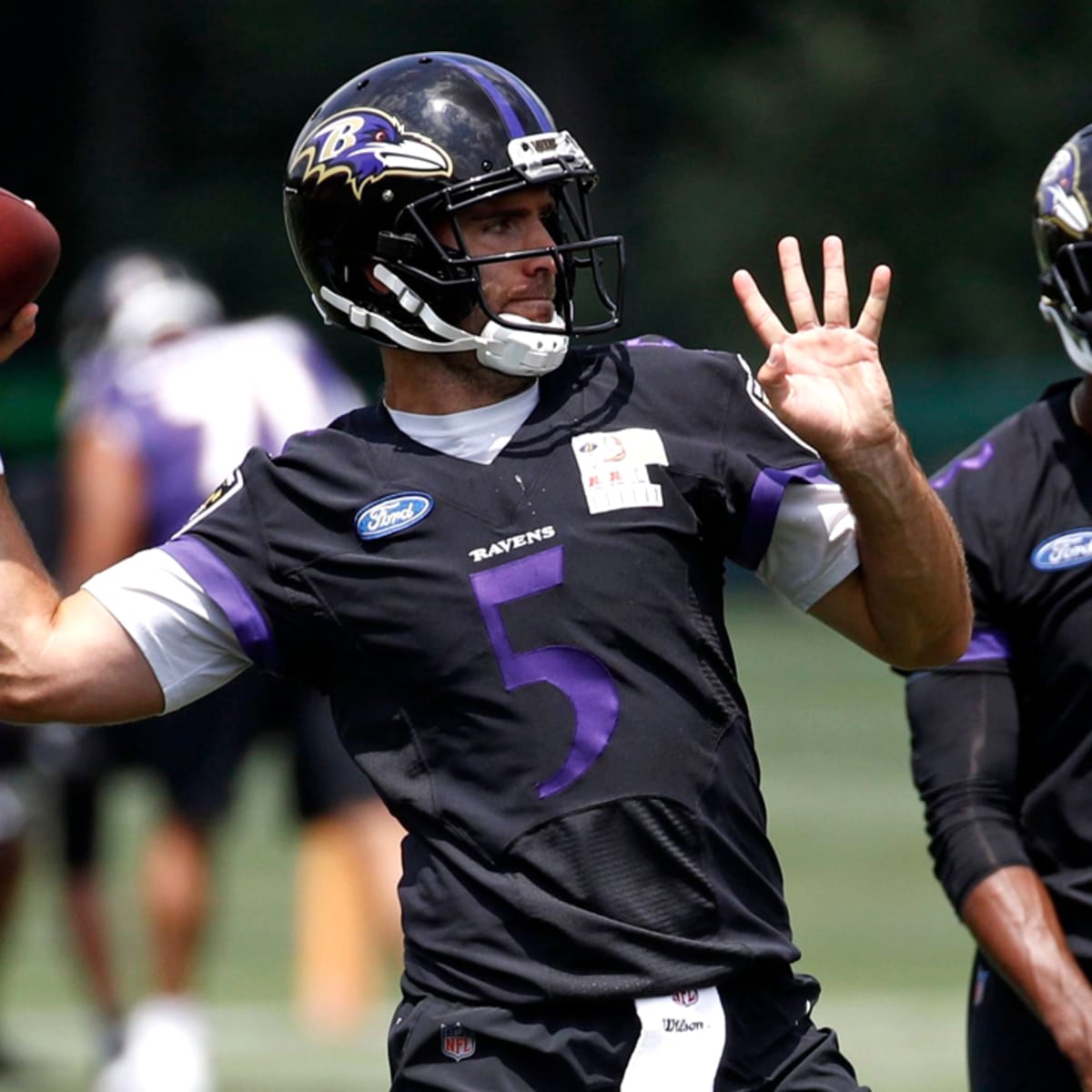 Ravens camp observations: What no wristband means for Lamar