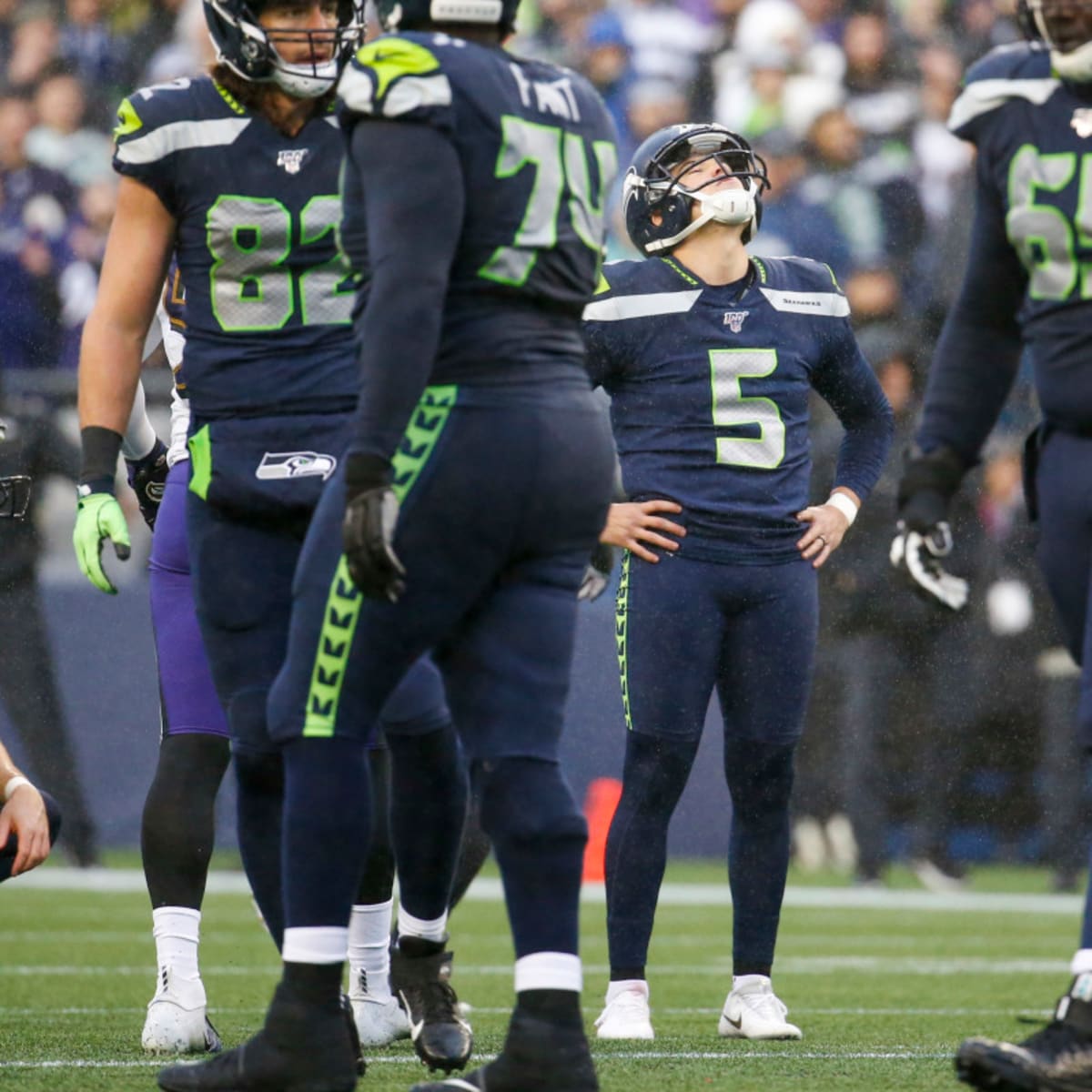 Seahawks kicker Jason Myers dishes on mentality, relating kicking to golf -  Seattle Sports