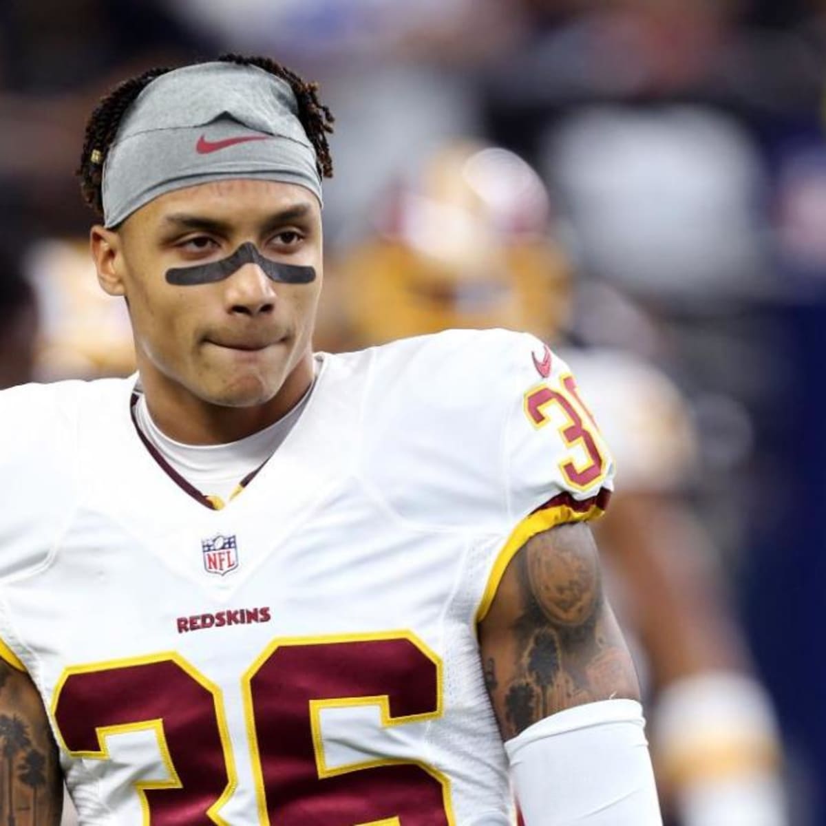 Su'a Cravens officially out for Redskins for all 2017 - Sports Illustrated