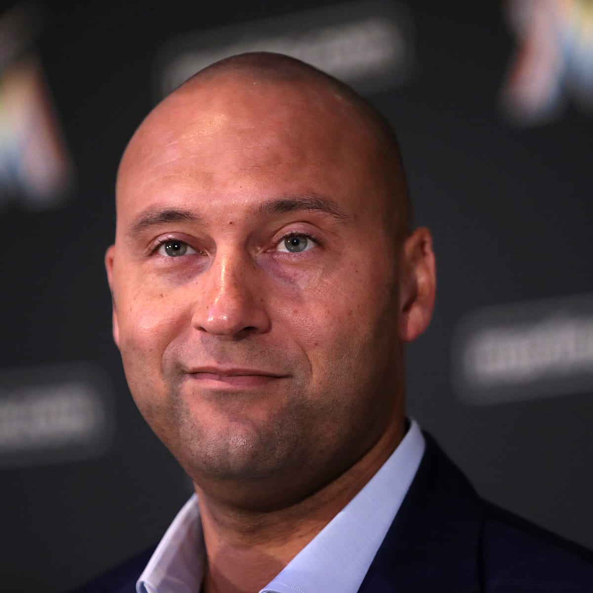 New Marlins owner Derek Jeter OK if players kneel during national