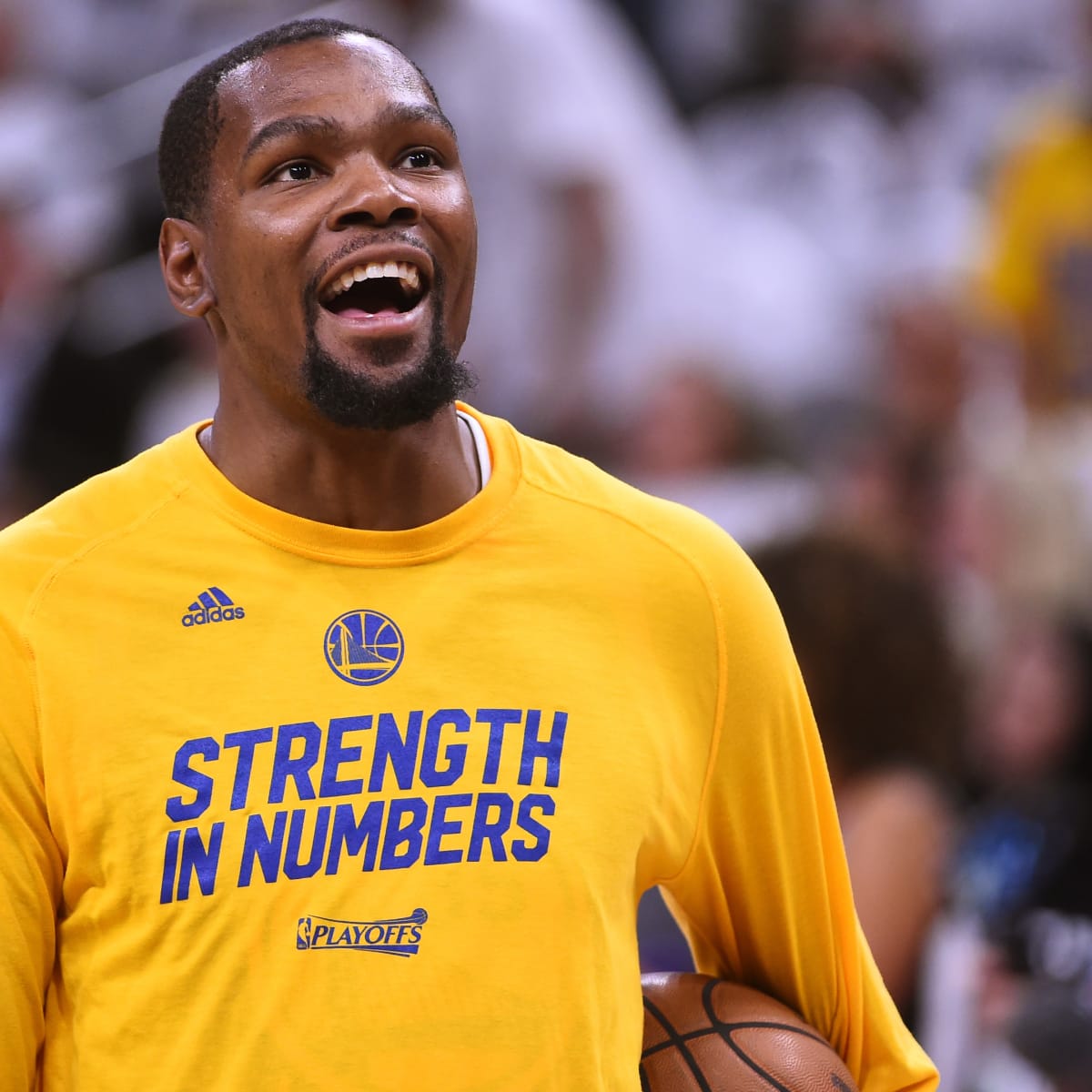 Warriors' Kevin Durant is taking even less money than we all thought –  Santa Cruz Sentinel