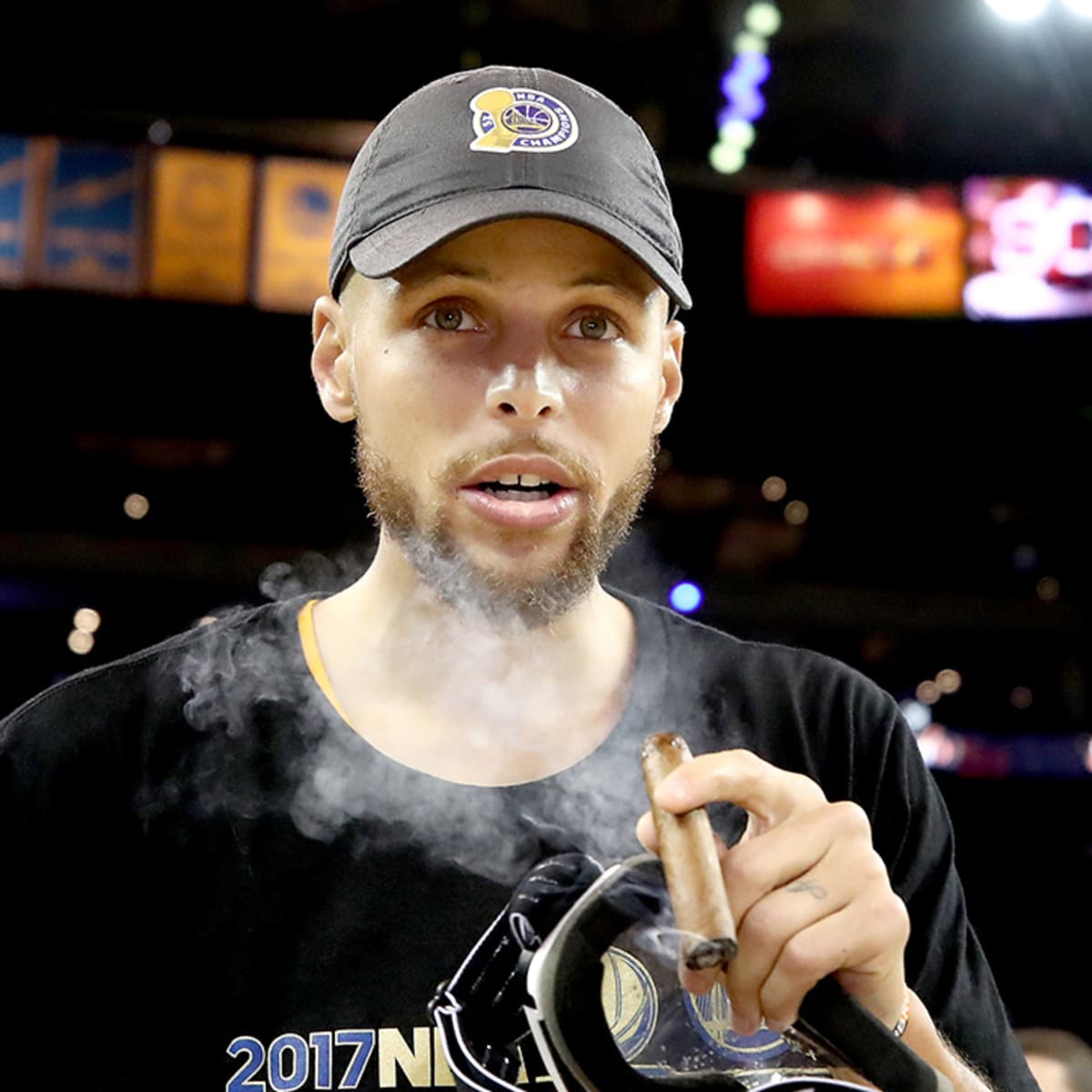 NBA Finals 2017: Watch as Steph Curry Sparks Up A Cigar During