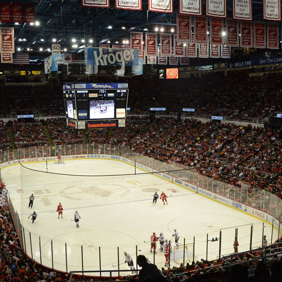 The most iconic photos of the Joe Louis Arena farewell