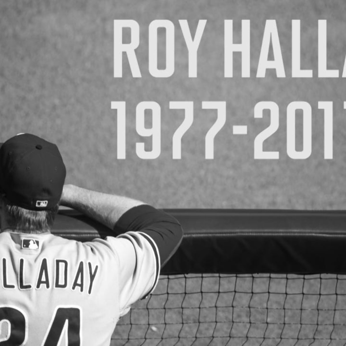 Roy Halladay dies in plane crash