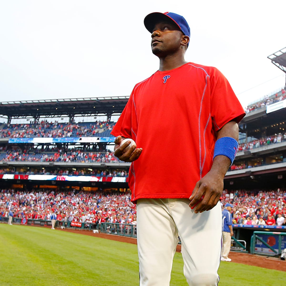 Former Phillies slugger Ryan Howard returns to Reading to