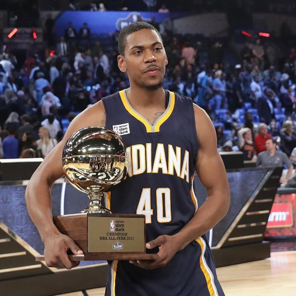 Glenn Robinson III Wins the 2017 Verizon Slam Dunk Contest