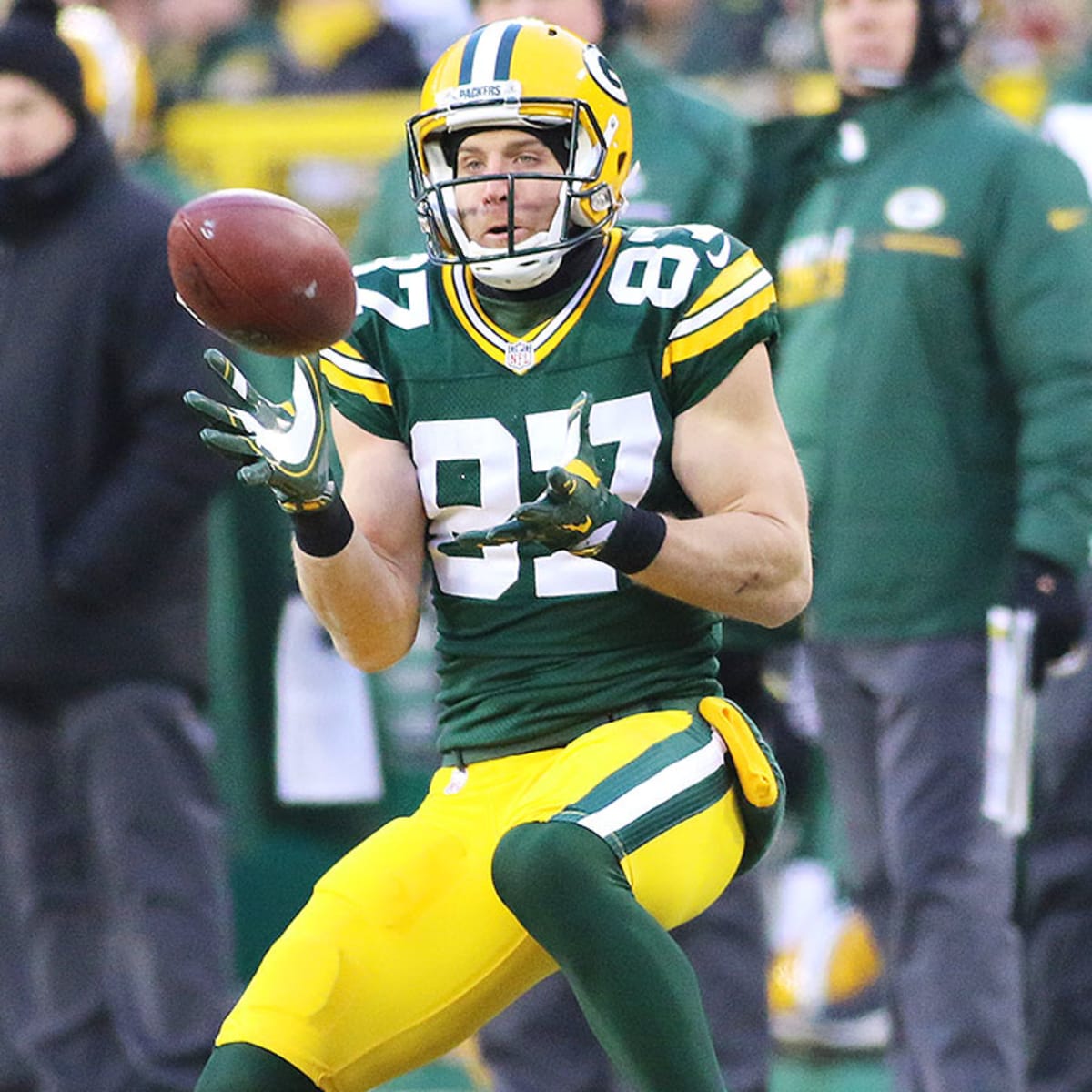 Green Bay Packers WR Jordy Nelson, DT Mike Daniels leave game with injuries  