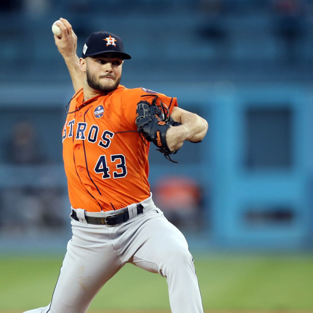 Powered by the Crowd, McCullers Mowed Down the White Sox - The New