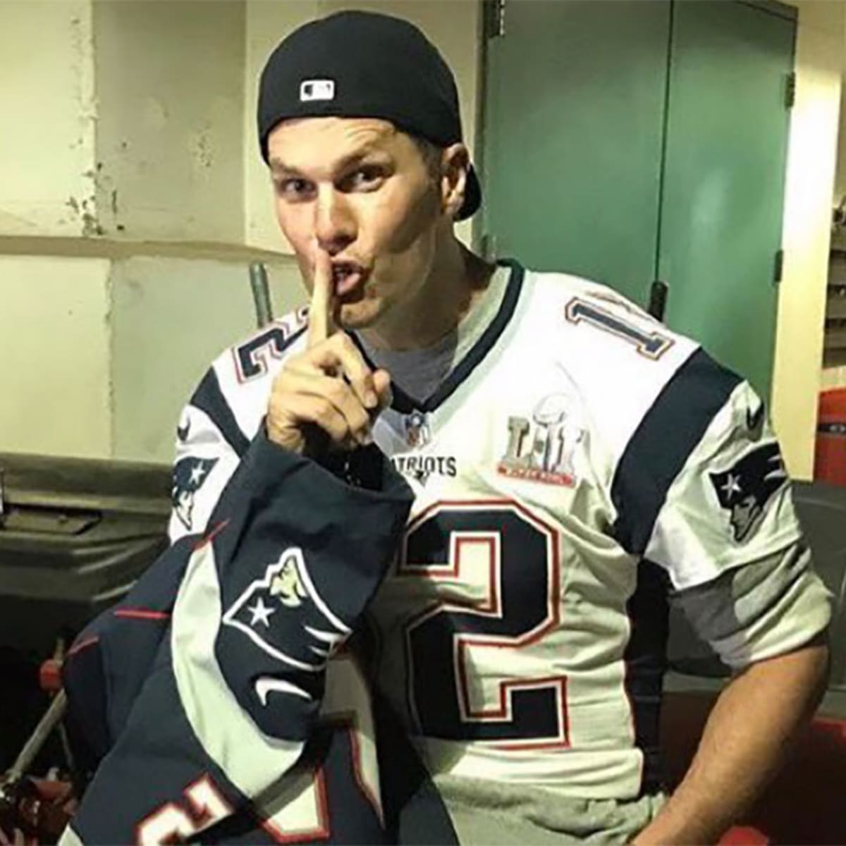 Tom Brady wears historic baseball team jersey which leaves excited