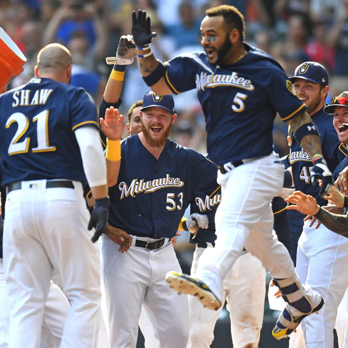 Milwaukee Brewers let Eric Thames walk after Chase Anderson trade 