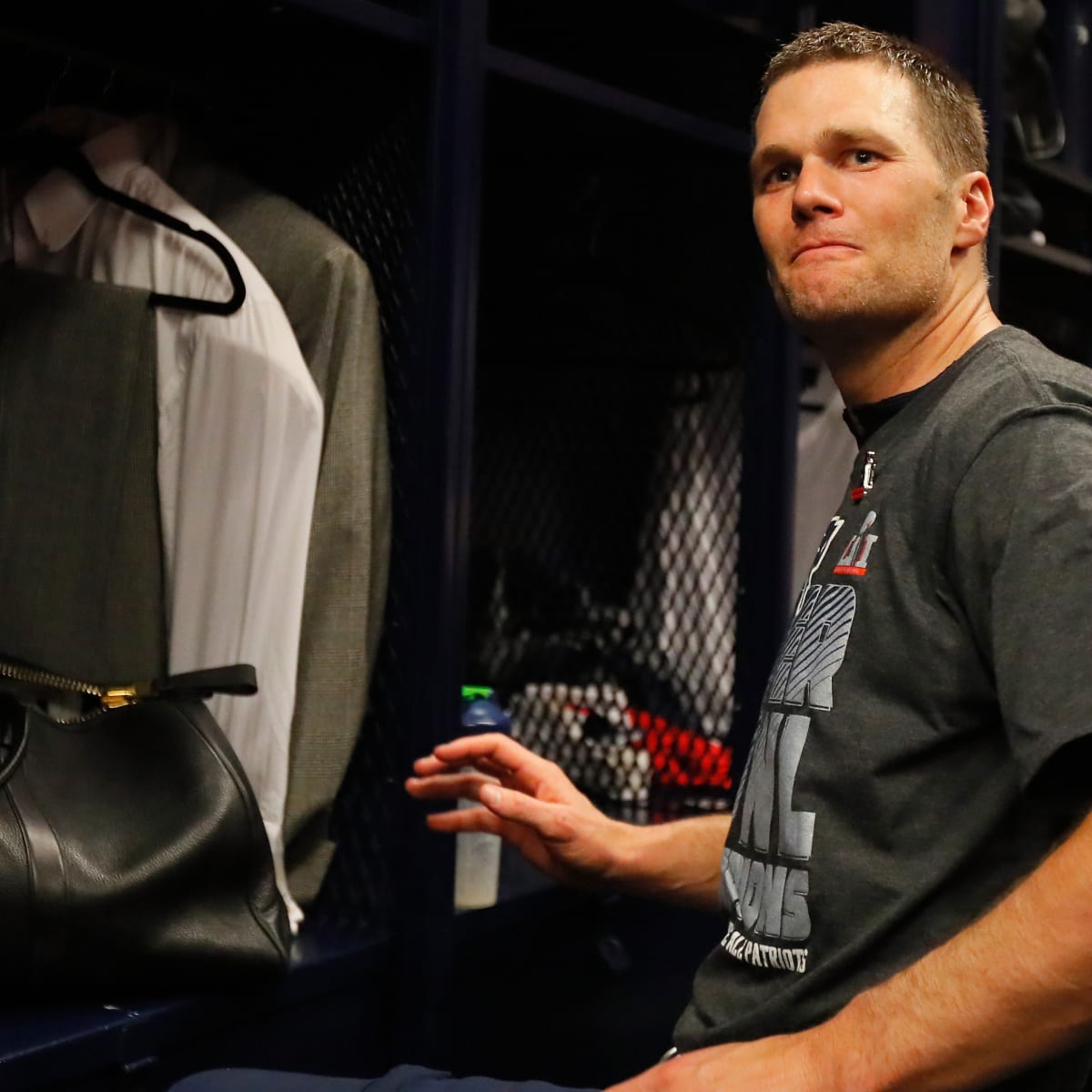 Tom Brady's game jersey 'stolen' from locker room after Super Bowl