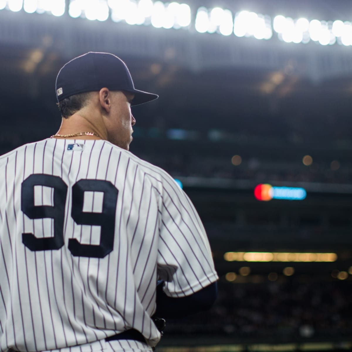Yankees will have names on the back of their jerseys for the first time