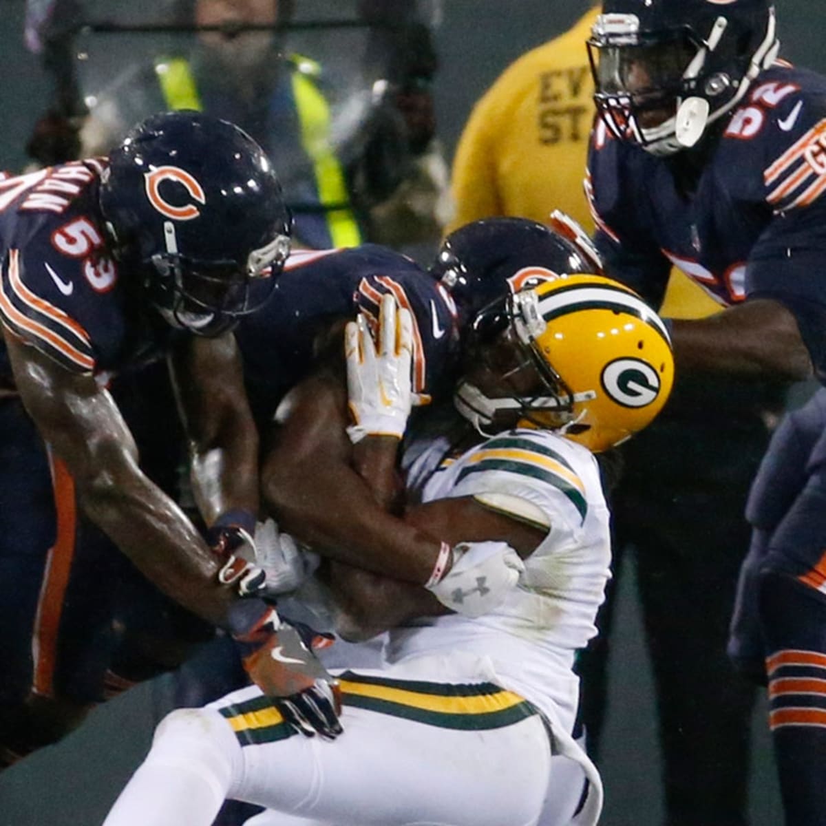 Bears LB Danny Trevathan defends brutal hit on Packers WR Davante Adams