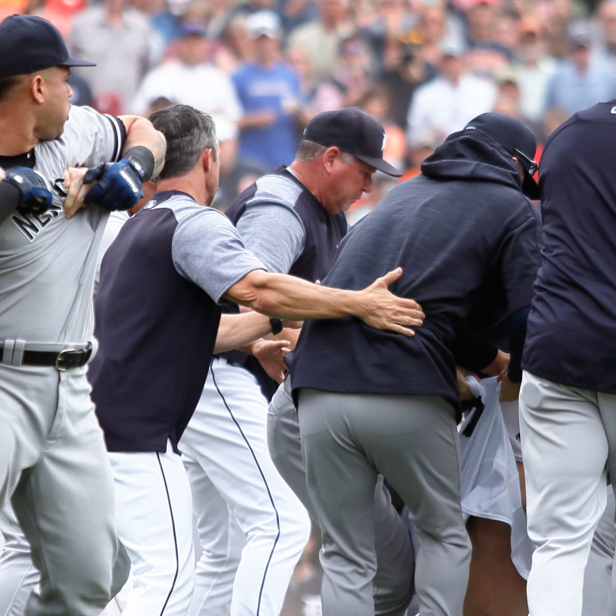 Tigers-Yankees brawl: What pundits are saying about Gary Sanchez