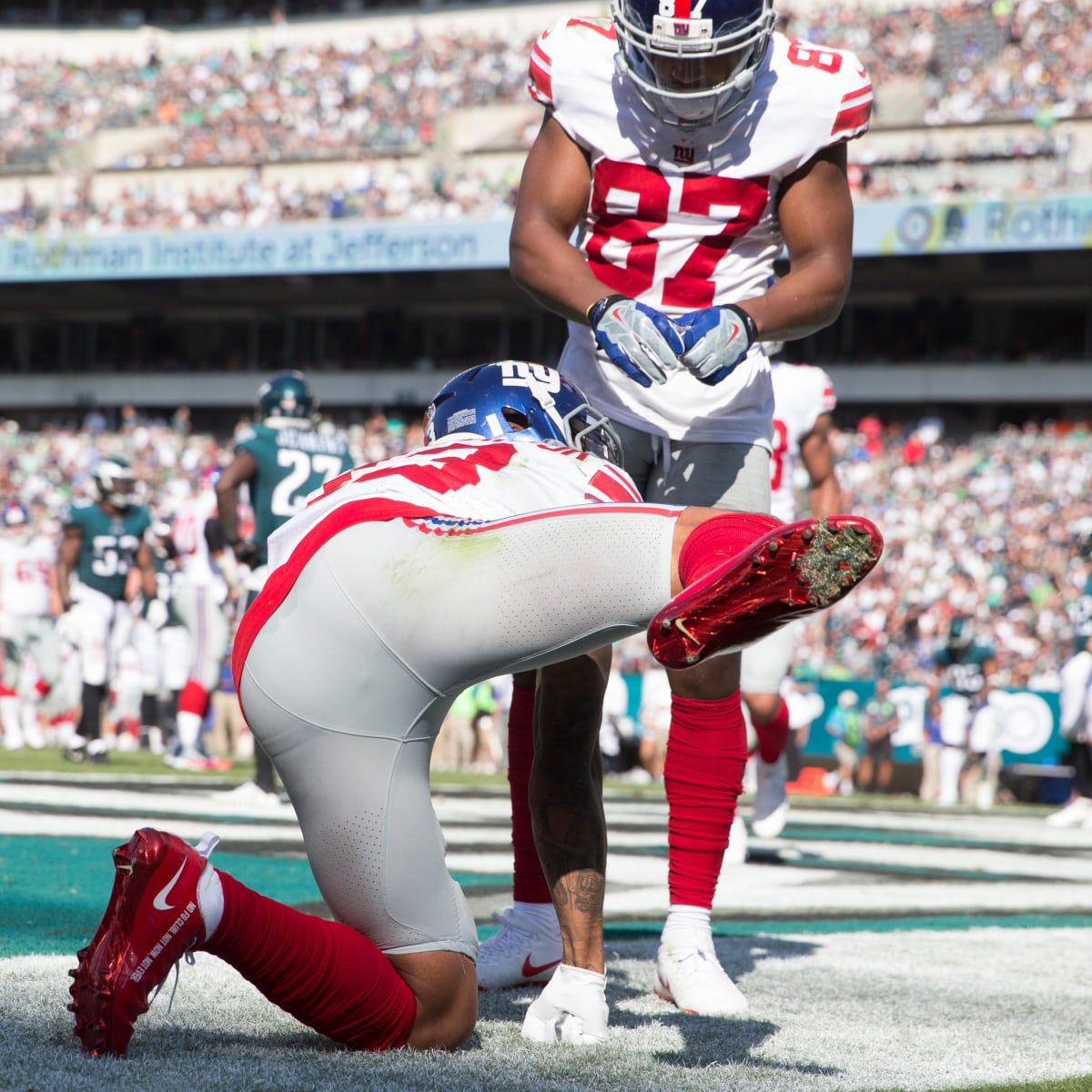 Giants WR Odell Beckham believes NFL would've fined him for Salvation Army  kettle hop – New York Daily News