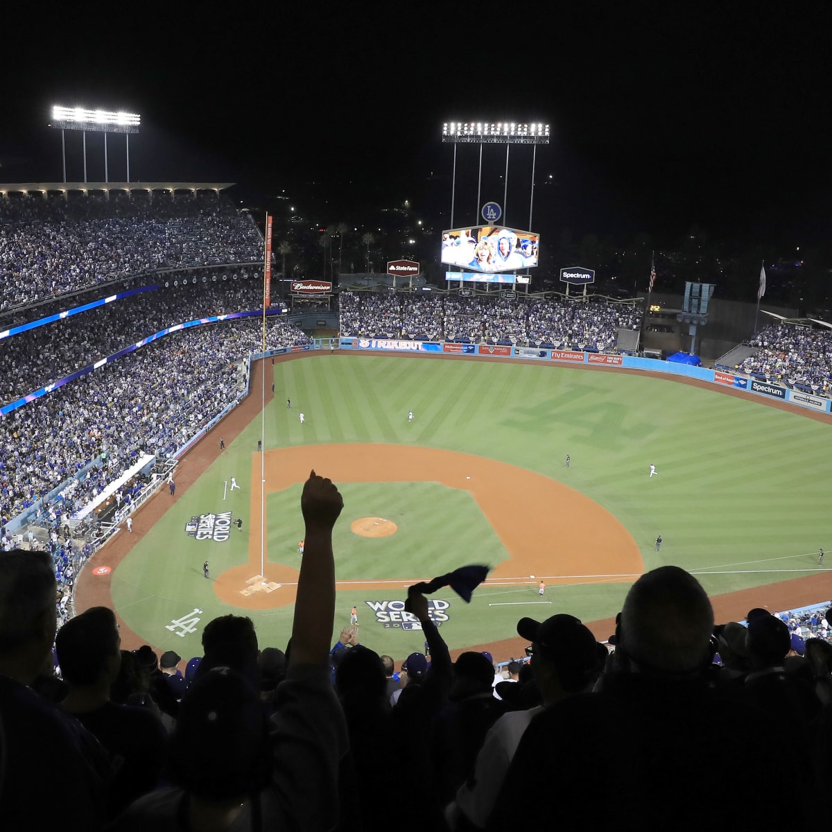 Astros win 1st World Series crown, top Dodgers 5-1 in Game 7