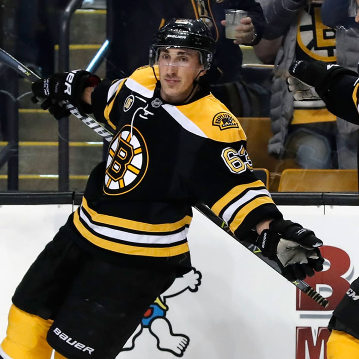 Patrice Bergeron, Brad Marchand share emotional moment after Panthers  eliminate Bruins