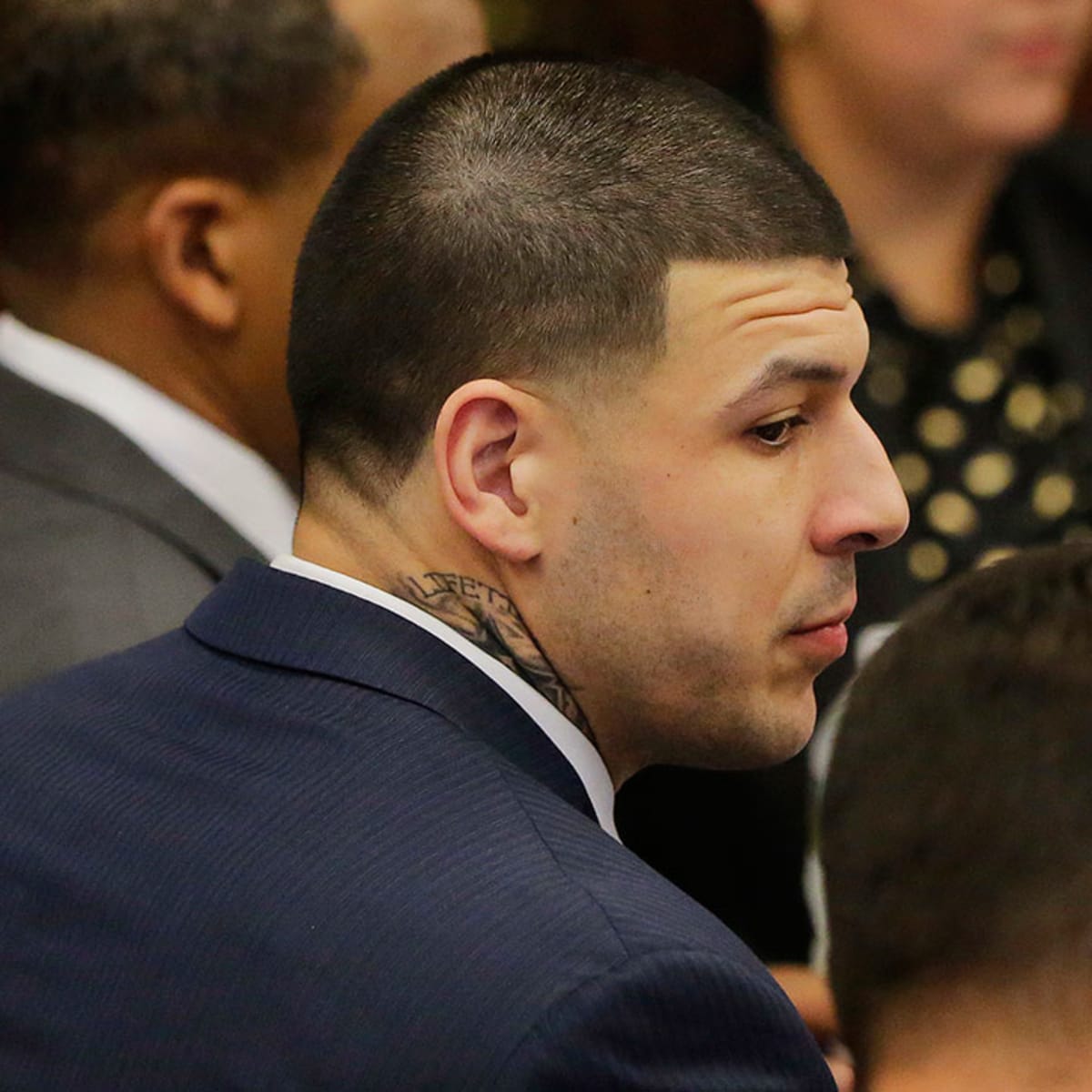 Aaron Hernandez family wants player's brain examined for signs of CTE, NFL