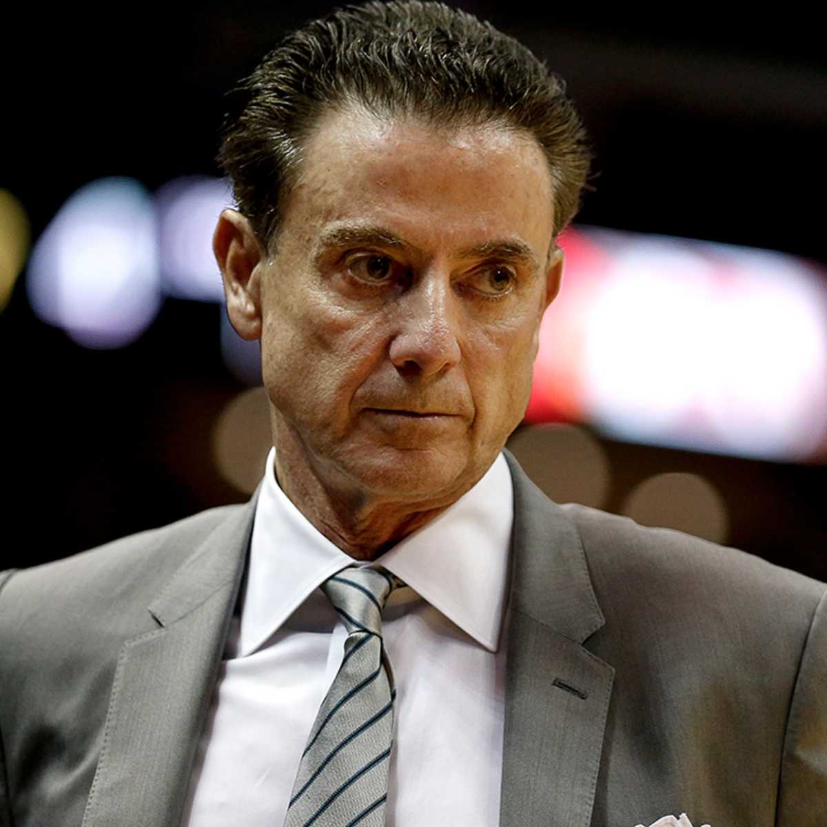 Pitino, Louisville rebut NCAA escort allegations - Sports Illustrated