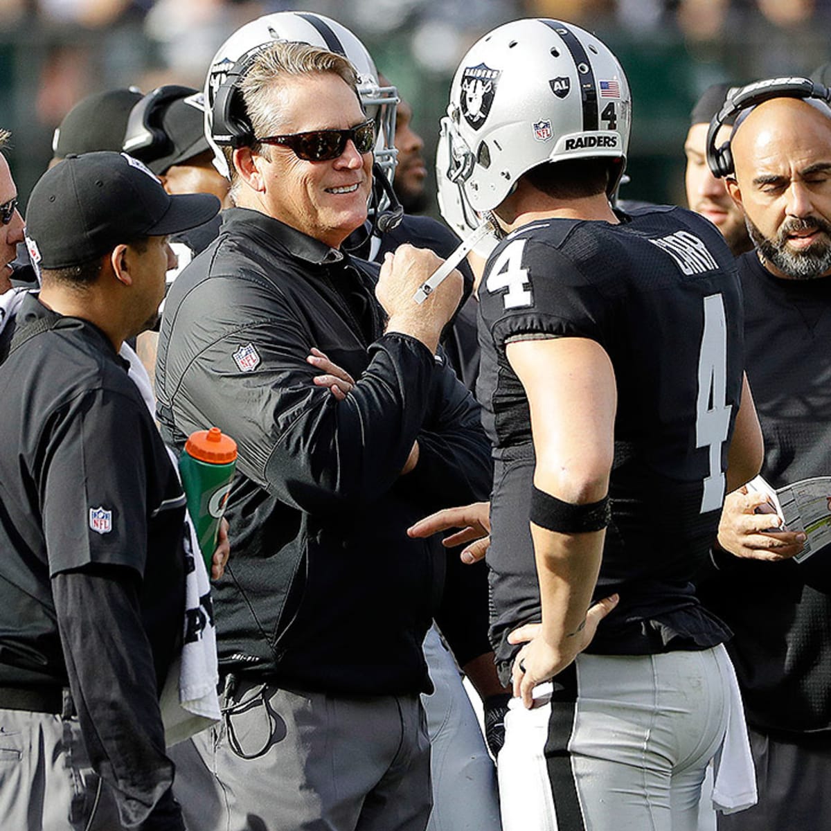 Head coach Jack Del Rio has lost the Raiders locker room