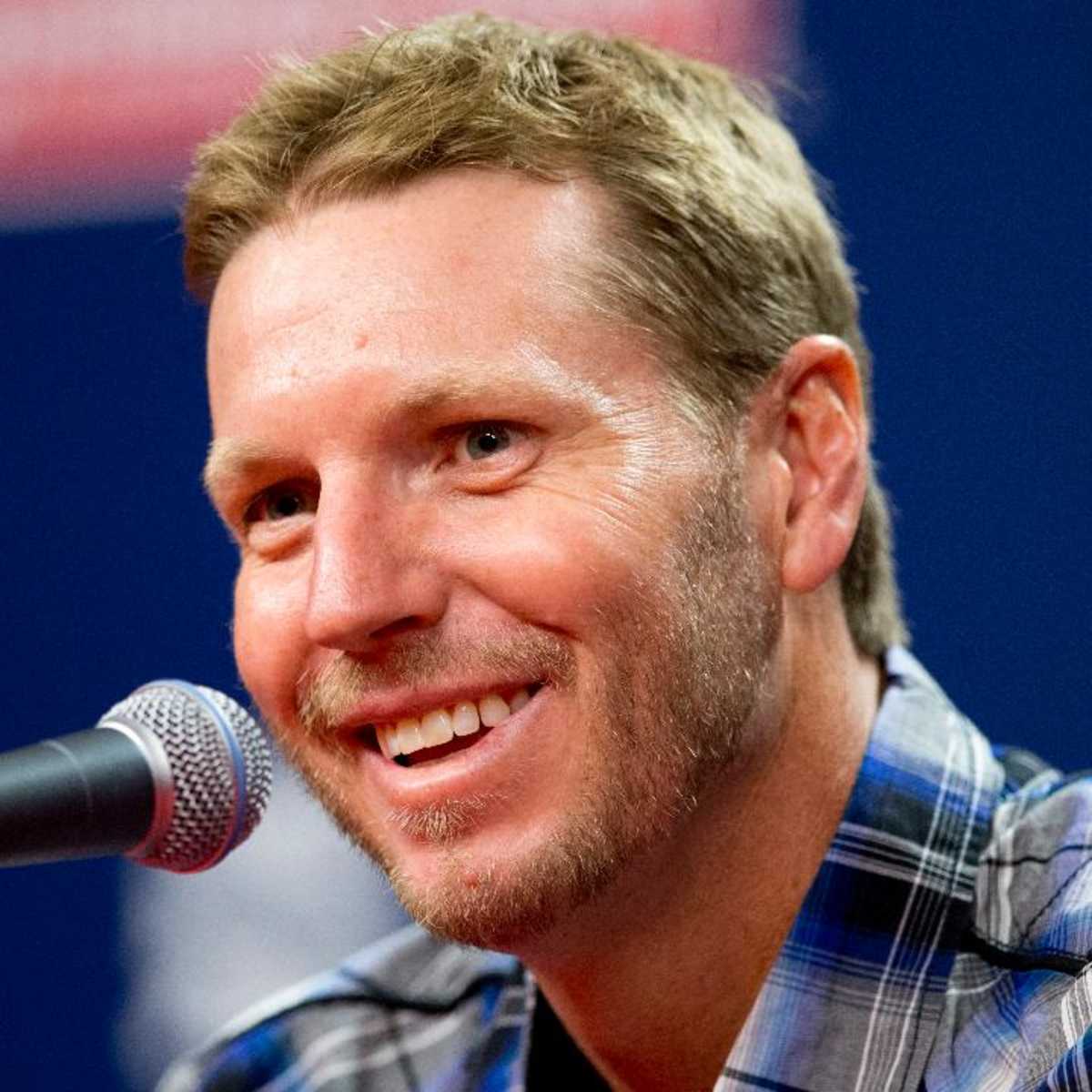 Radio Host Blasted For Saying Roy Halladay 'Got What He Deserved' - Maxim