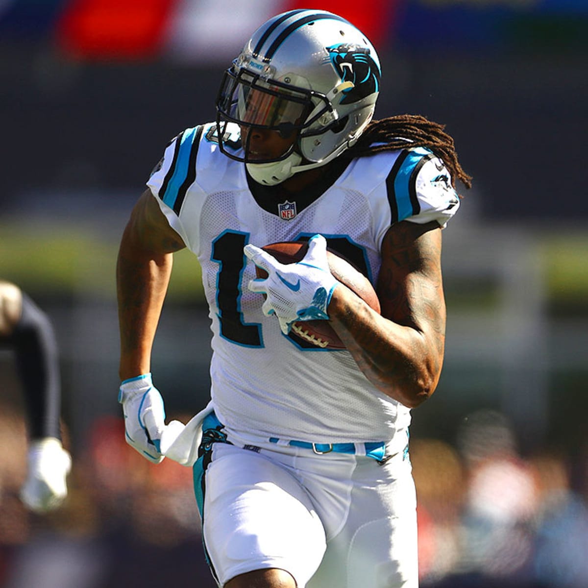 Kelvin Benjamin Didn't Know You Could Tie in NFL