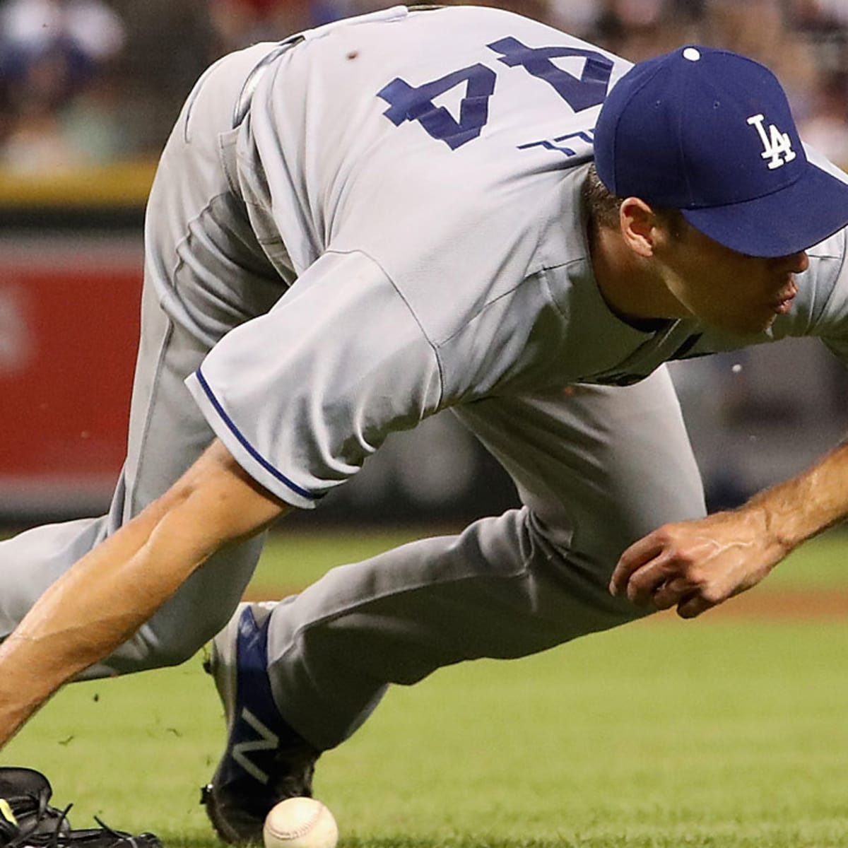 Zack Greinke bests Dodgers, 3-2, in first matchup since departure - Los  Angeles Times