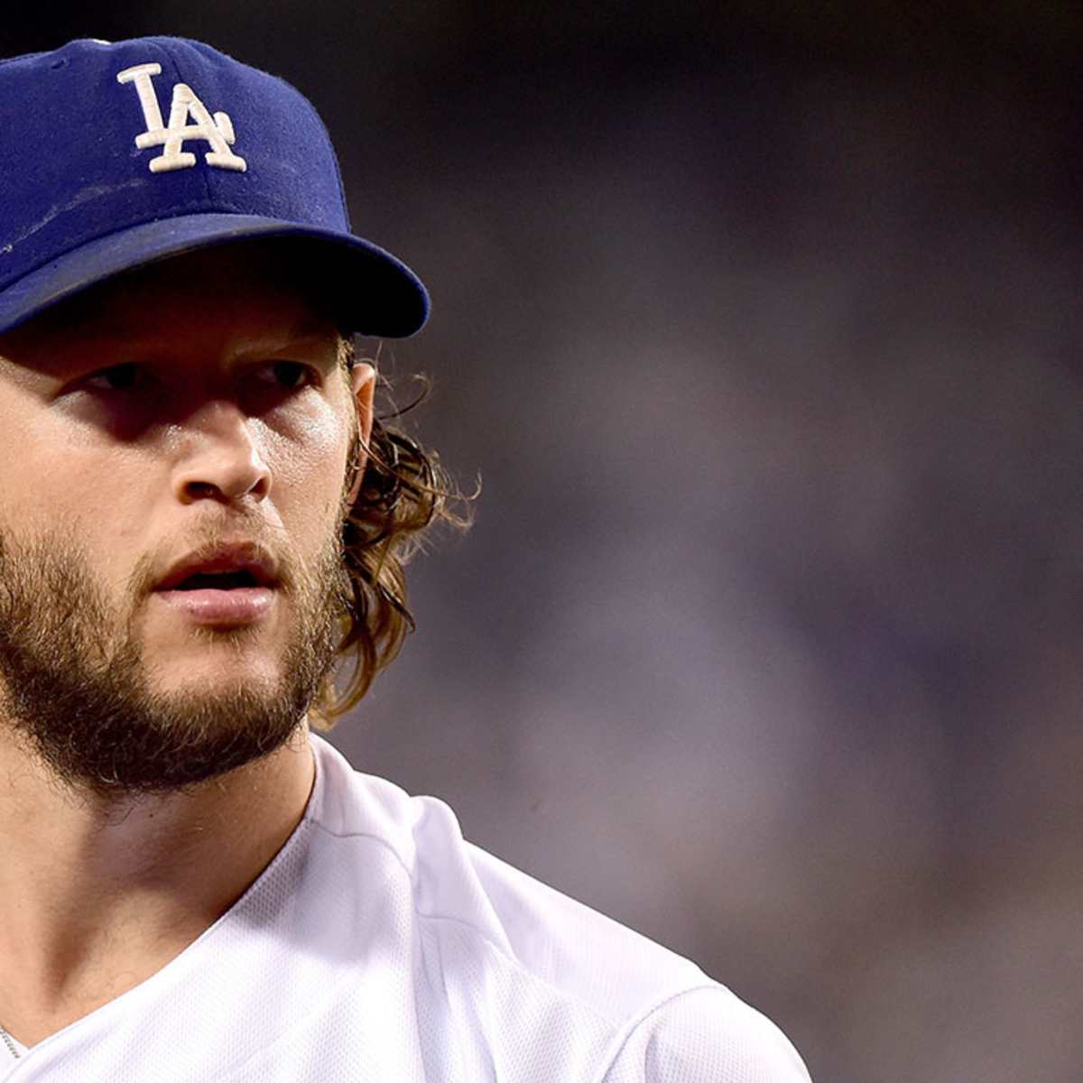 Clayton Kershaw stymies Diamondbacks as Dodgers win