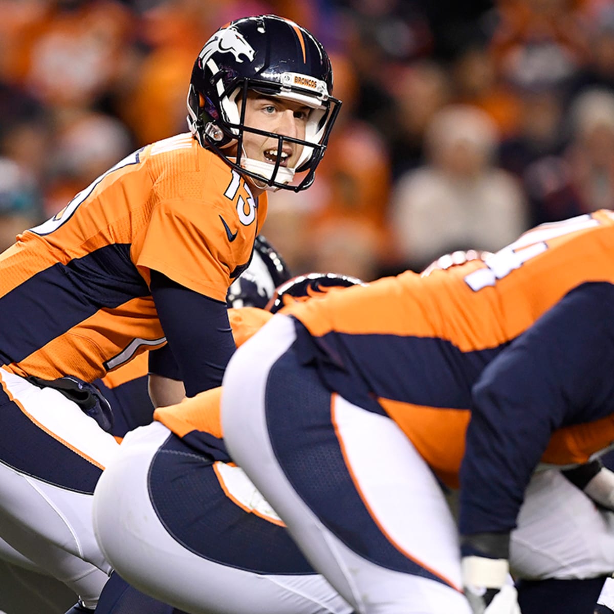 Denver Broncos' Trevor Siemian Handles Cincinnati Bengals