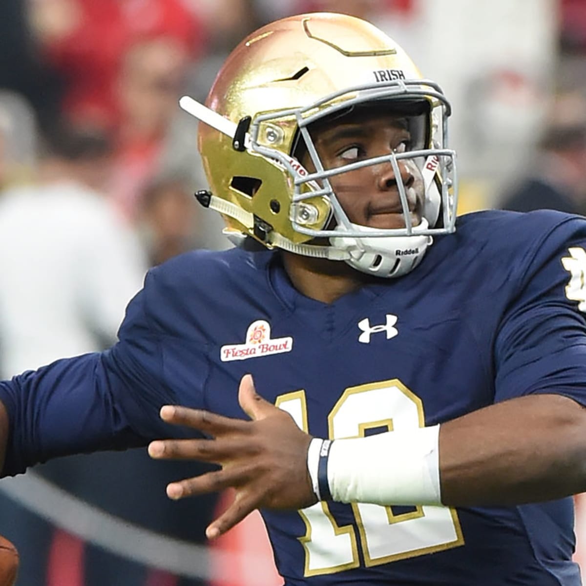 Ten Notre Dame Players Pursue NFL Ambitions in New AAF League - One Foot  Down